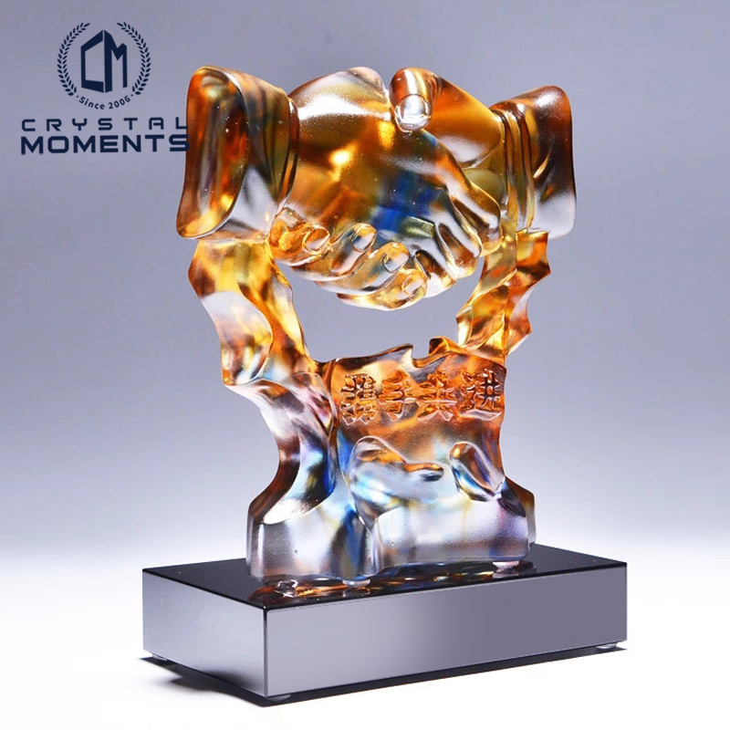 Colored Glaze (Liu Li 琉璃) Trophies & Awards