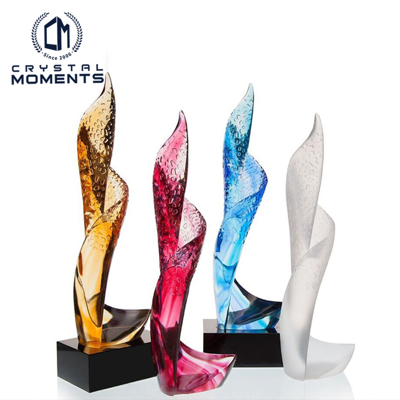 Colored Glaze (Liu Li 琉璃) Trophies & Awards