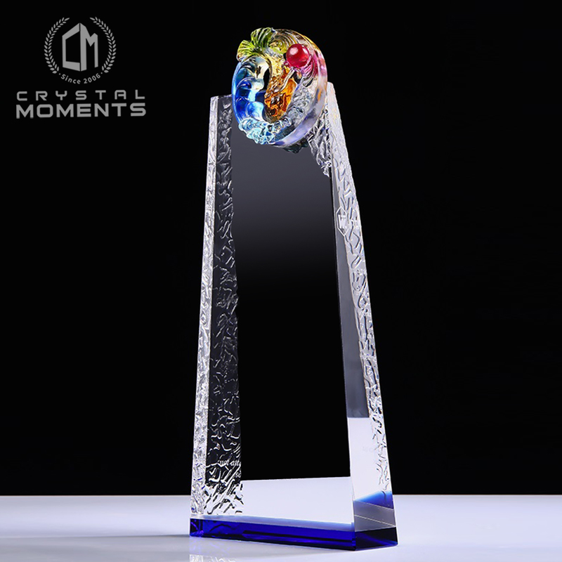 Colored Glaze (Liu Li 琉璃) Trophies & Awards