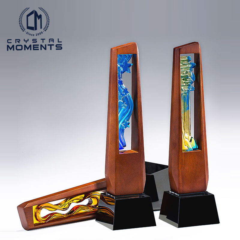 Colored Glaze (Liu Li 琉璃) Trophies & Awards