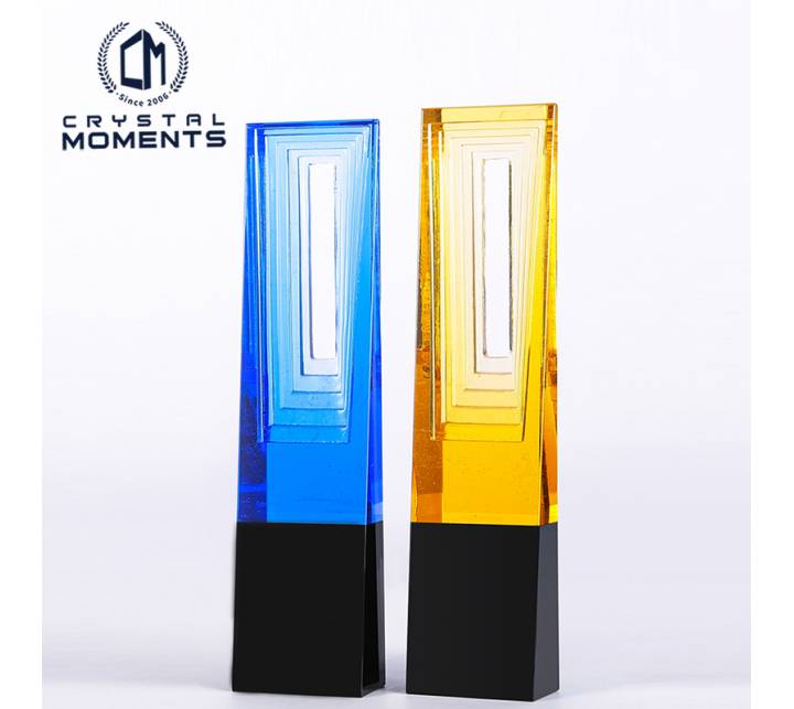 Colored Glaze (Liu Li 琉璃) Trophies & Awards