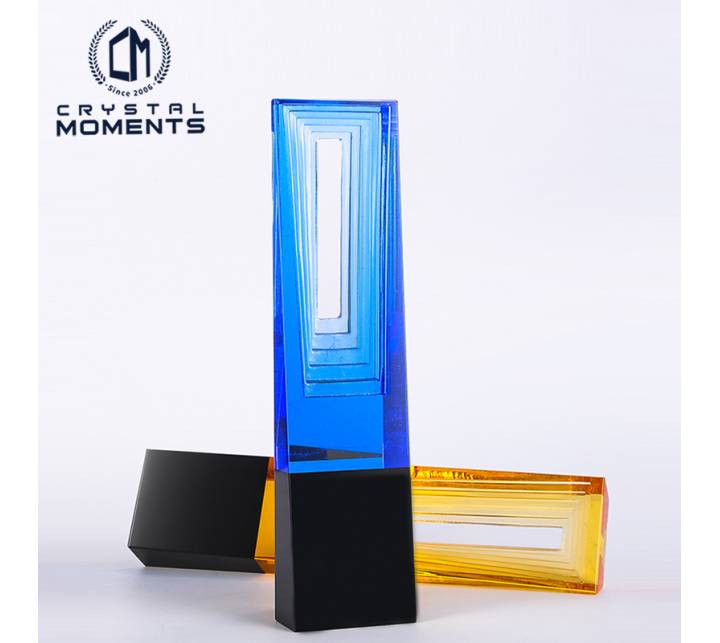 Colored Glaze (Liu Li 琉璃) Trophies & Awards
