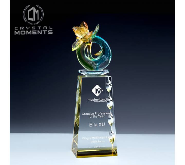 Colored Glaze (Liu Li 琉璃) Trophies & Awards