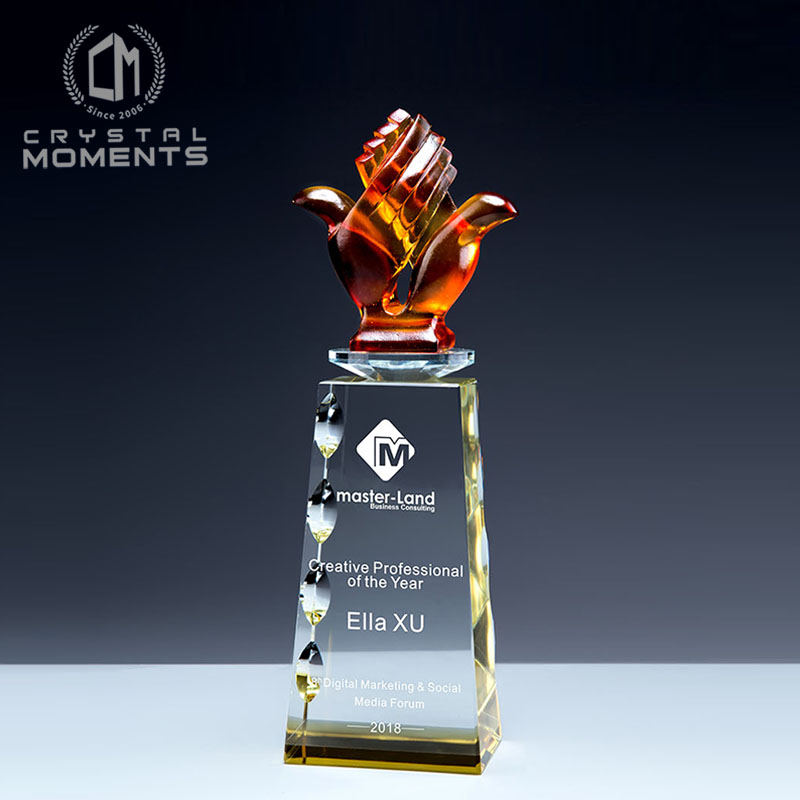 Colored Glaze (Liu Li 琉璃) Trophies & Awards