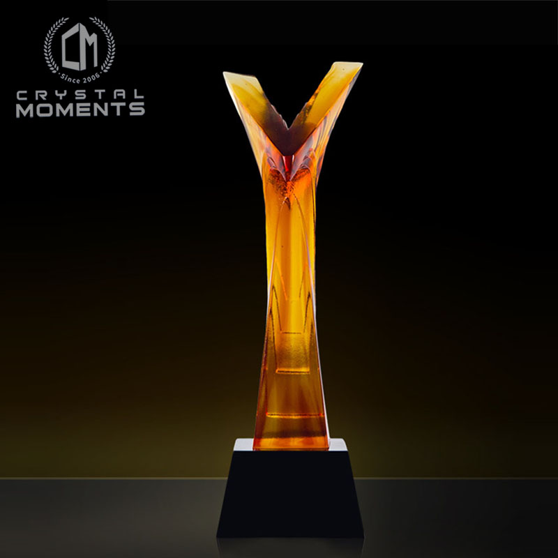 Colored Glaze (Liu Li 琉璃) Trophies & Awards