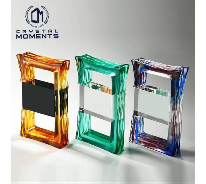 Colored Glaze (Liu Li 琉璃) Trophies & Awards
