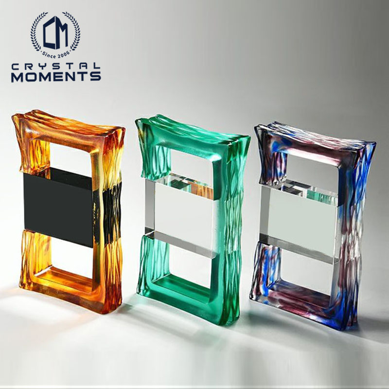 Colored Glaze (Liu Li 琉璃) Trophies & Awards