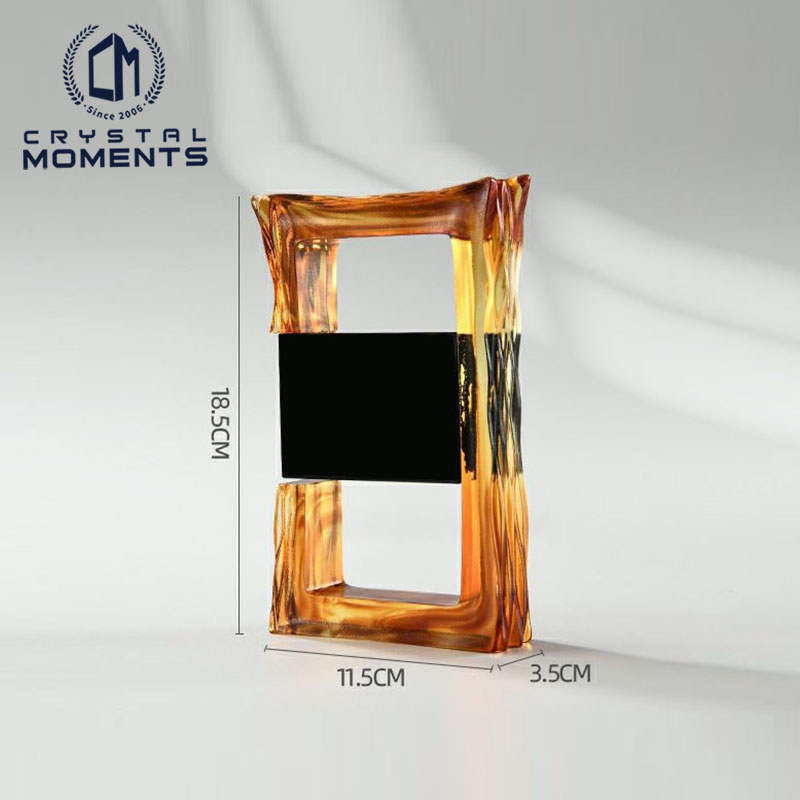 Colored Glaze (Liu Li 琉璃) Trophies & Awards