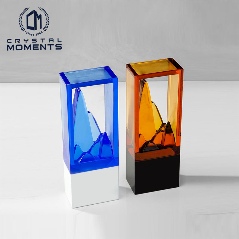 Colored Glaze (Liu Li 琉璃) Trophies & Awards