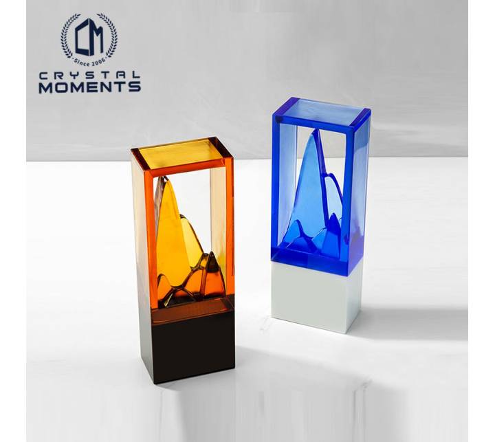 Colored Glaze (Liu Li 琉璃) Trophies & Awards