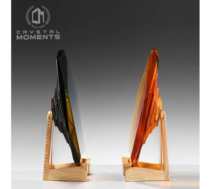 Colored Glaze (Liu Li 琉璃) Trophies & Awards
