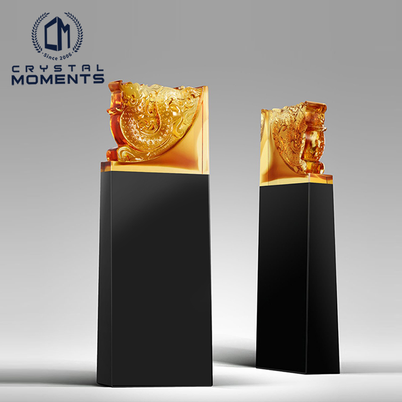 Colored Glaze (Liu Li 琉璃) Trophies & Awards