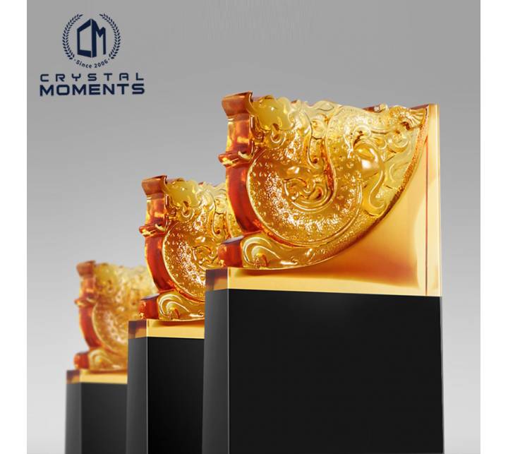 Colored Glaze (Liu Li 琉璃) Trophies & Awards