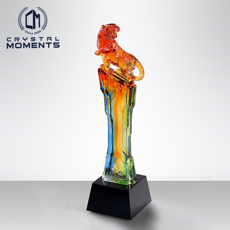 Colored Glaze (Liu Li 琉璃) Trophies & Awards