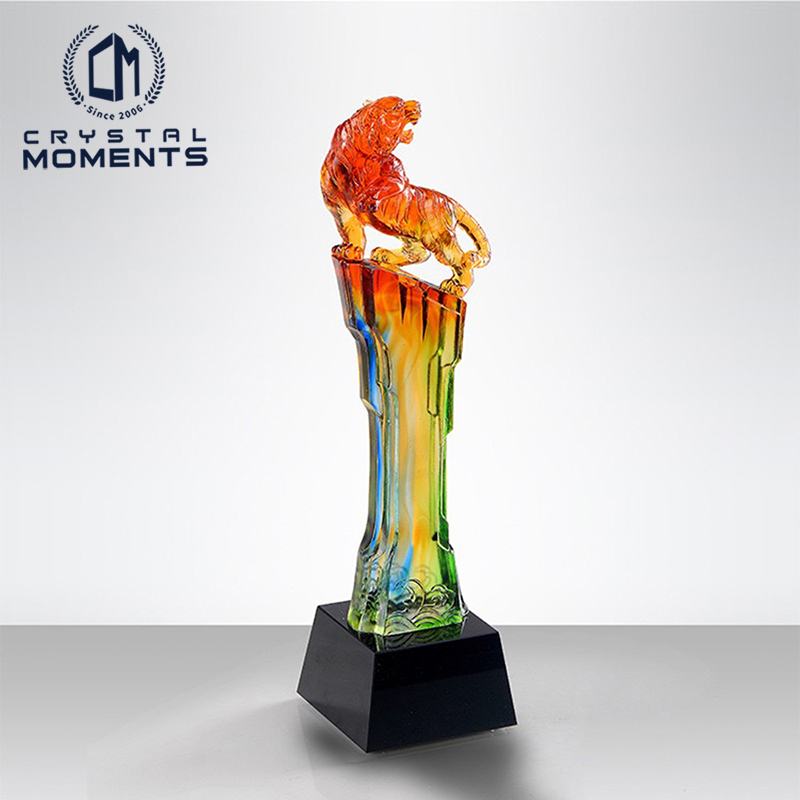 Colored Glaze (Liu Li 琉璃) Trophies & Awards