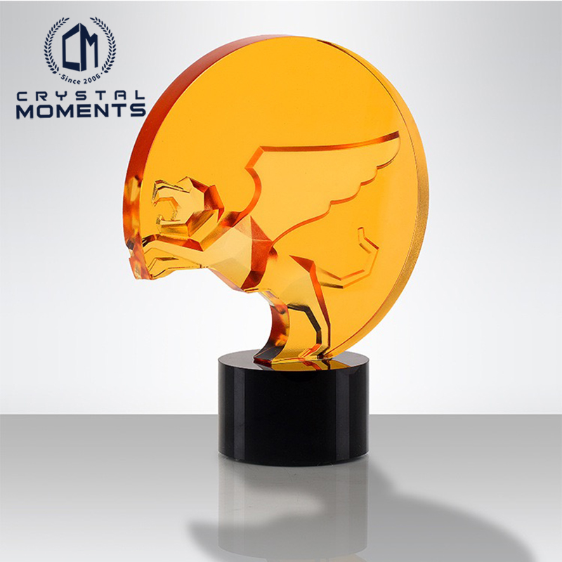 Colored Glaze (Liu Li 琉璃) Trophies & Awards