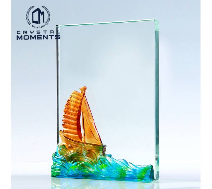 Colored Glaze (Liu Li 琉璃) Trophies & Awards