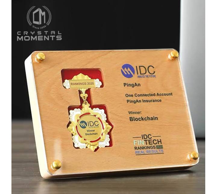 Wooden Plaques & Trophies