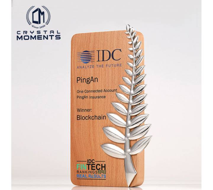 Wooden Plaques & Trophies